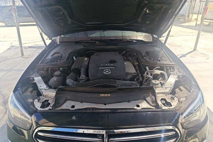 Used Mercedes-Benz E-Class New Energy 2023 E 350 e L Plug-in Hybrid Sedan Engine Bay