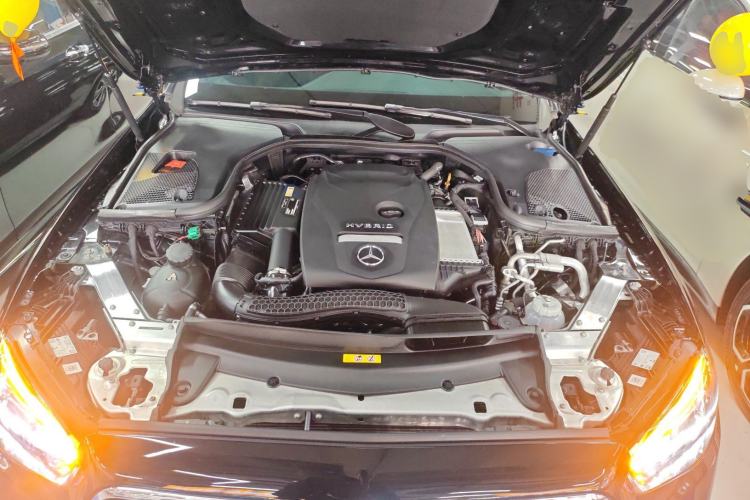 Used Mercedes-Benz E-Class New Energy 2023 E 350 e L Plug-in Hybrid Sedan Engine Bay