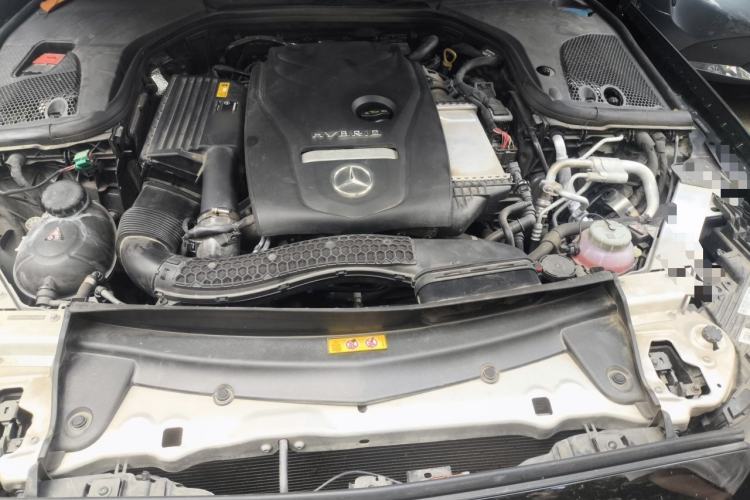 Used Mercedes-Benz E-Class New Energy 2023 E 350 e L Plug-in Hybrid Sedan Engine Bay