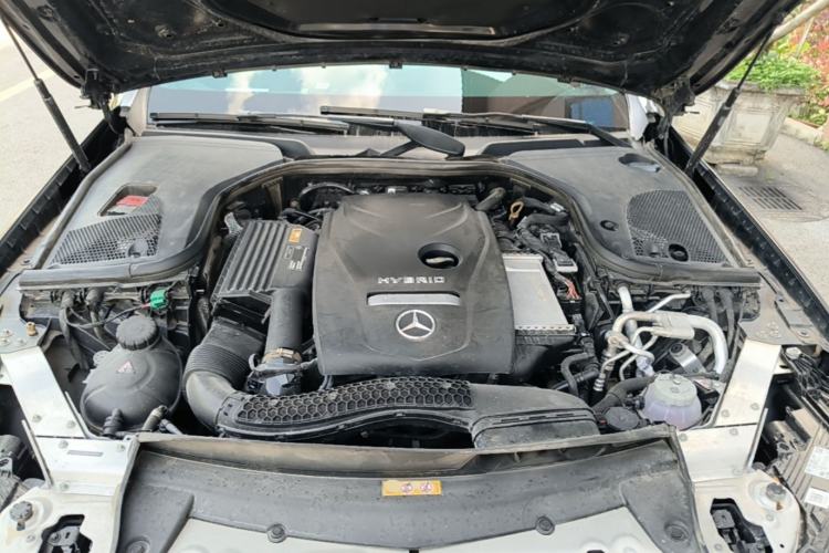 Used Mercedes-Benz E-Class New Energy 2023 E 350 e L Plug-in Hybrid Sedan Engine Bay