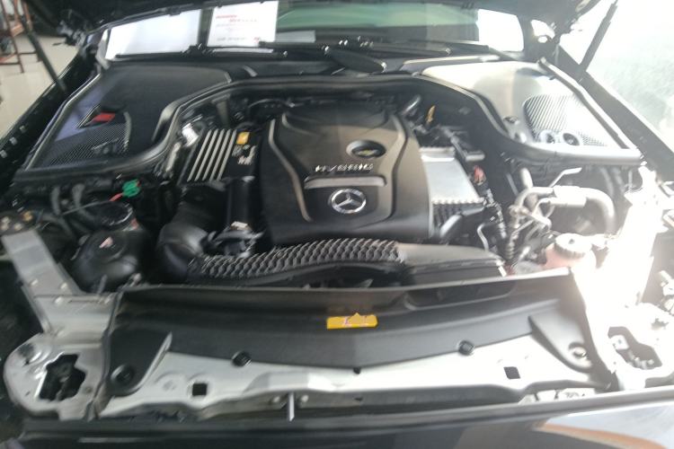Used Mercedes-Benz E-Class New Energy 2023 E 350 e L Plug-in Hybrid Sports Sedan Engine Bay