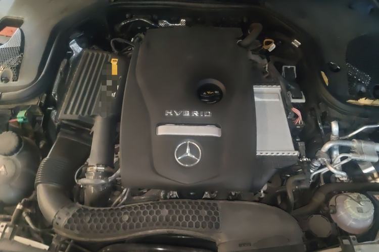 Used Mercedes-Benz E-Class New Energy 2023 E 350 e L Plug-in Hybrid Sports Sedan Engine Bay