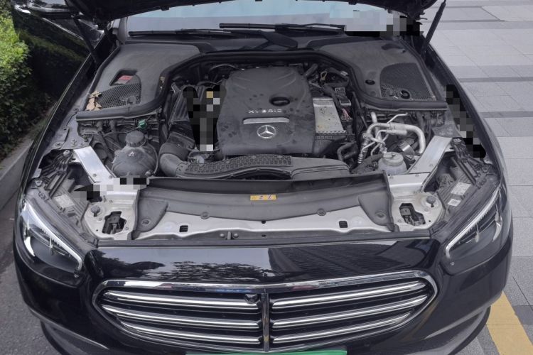 Used Mercedes-Benz E-Class New Energy 2023 E 350 e L Plug-in Hybrid Sedan Engine Bay