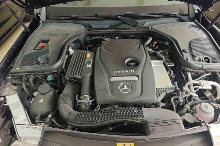Used Mercedes-Benz E-Class New Energy 2023 E 350 e L Plug-in Hybrid Sedan Engine Bay