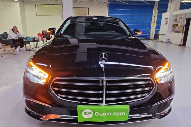 Used Mercedes-Benz E-Class New Energy 2023 E 350 e L Plug-in Hybrid Sedan Exterior 1