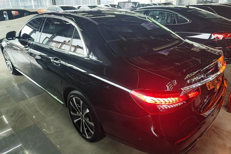Used Mercedes-Benz E-Class New Energy 2023 E 350 e L Plug-in Hybrid Sedan Exterior 2