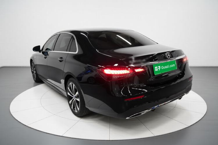 Used Mercedes-Benz E-Class New Energy 2023 E 350 e L Plug-in Hybrid Sports Sedan Exterior 2
