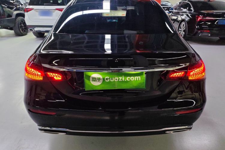 Used Mercedes-Benz E-Class New Energy 2023 E 350 e L Plug-in Hybrid Sedan Exterior 4