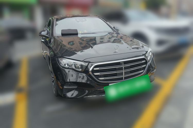 Used Mercedes-Benz E-Class New Energy 2023 E 350 e L Plug-in Hybrid Sedan Front Right 45 Deg