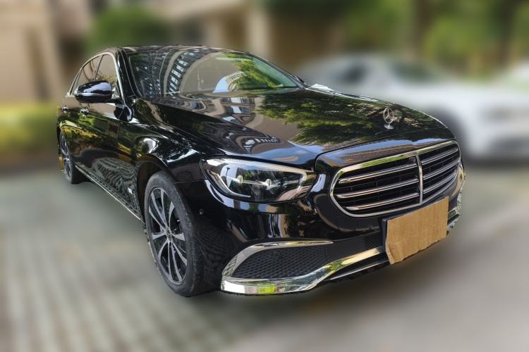 Used Mercedes-Benz E-Class New Energy 2023 E 350 e L Plug-in Hybrid Sedan Front Right 45 Deg