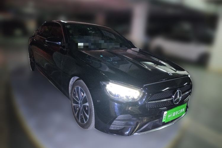 Used Mercedes-Benz E-Class New Energy 2023 E 350 e L Plug-in Hybrid Sports Sedan Front Right 45 Deg