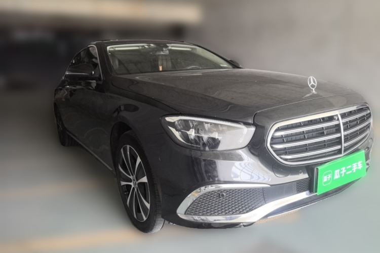 Used Mercedes-Benz E-Class New Energy 2023 E 350 e L Plug-in Hybrid Sedan Front Right 45 Deg