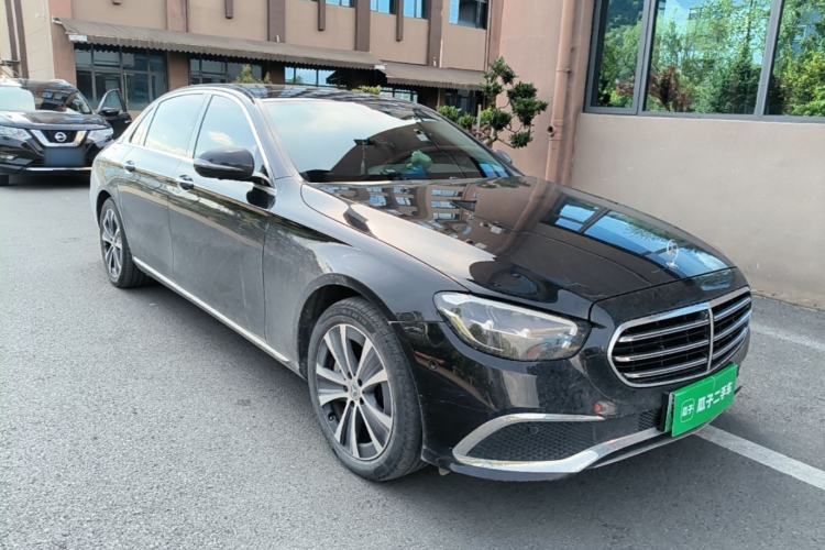 Used Mercedes-Benz E-Class New Energy 2023 E 350 e L Plug-in Hybrid Sedan Front Right 45 Deg