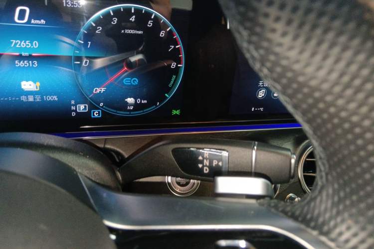 Used Mercedes-Benz E-Class New Energy 2023 E 350 e L Plug-in Hybrid Sports Sedan Gear Lever