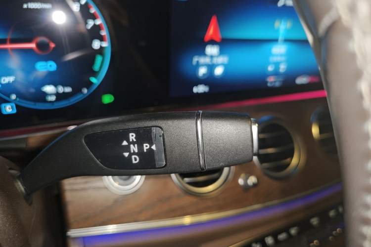 Used Mercedes-Benz E-Class New Energy 2023 E 350 e L Plug-in Hybrid Sedan Gear Lever