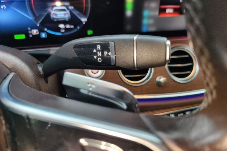 Used Mercedes-Benz E-Class New Energy 2023 E 350 e L Plug-in Hybrid Sedan Gear Lever