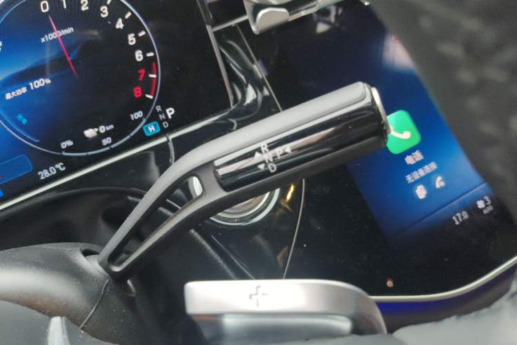 Used Mercedes-Benz E-Class New Energy 2023 E 350 e L Plug-in Hybrid Sedan Gear Lever