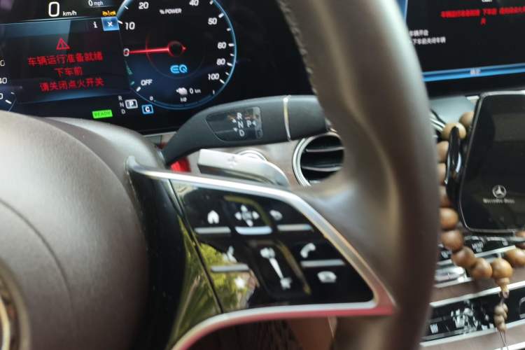 Used Mercedes-Benz E-Class New Energy 2023 E 350 e L Plug-in Hybrid Sedan Gear Lever