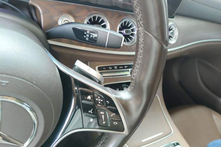 Used Mercedes-Benz E-Class New Energy 2023 E 350 e L Plug-in Hybrid Sedan Gear Lever