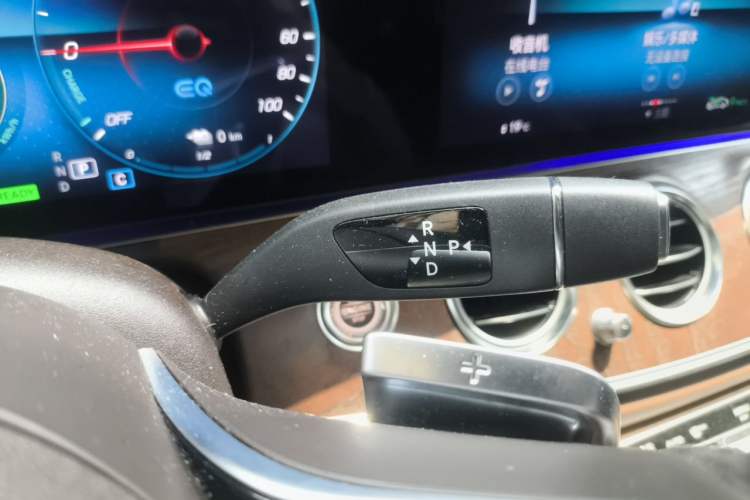 Used Mercedes-Benz E-Class New Energy 2023 E 350 e L Plug-in Hybrid Sedan Gear Lever