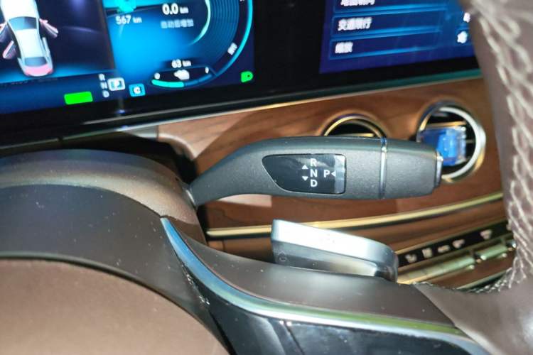 Used Mercedes-Benz E-Class New Energy 2023 E 350 e L Plug-in Hybrid Sedan Gear Lever
