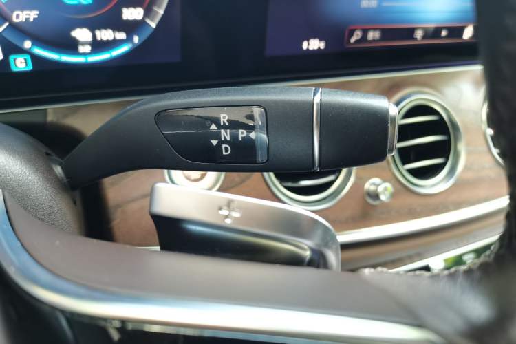 Used Mercedes-Benz E-Class New Energy 2023 E 350 e L Plug-in Hybrid Sedan Gear Lever
