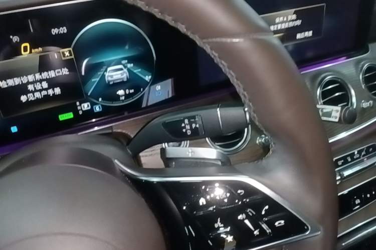 Used Mercedes-Benz E-Class New Energy 2023 E 350 e L Plug-in Hybrid Sedan Gear Lever
