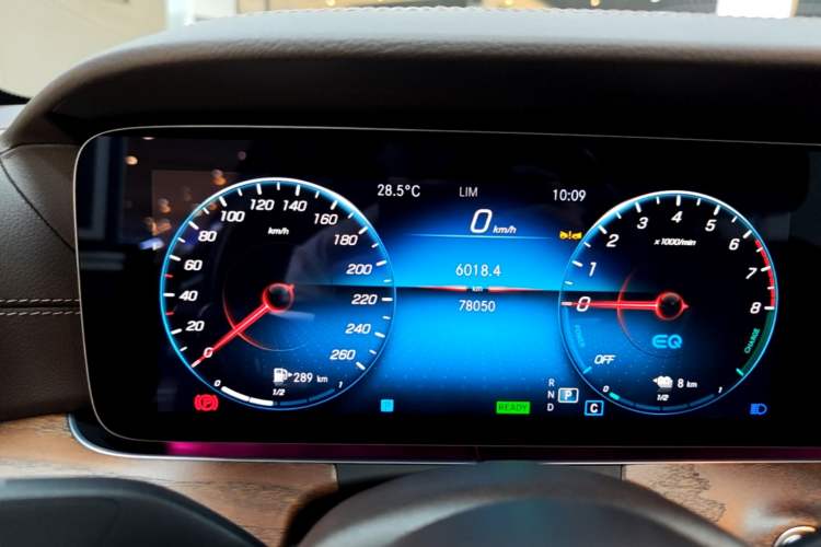Used Mercedes-Benz E-Class New Energy 2023 E 350 e L Plug-in Hybrid Sedan Instrument Cluster