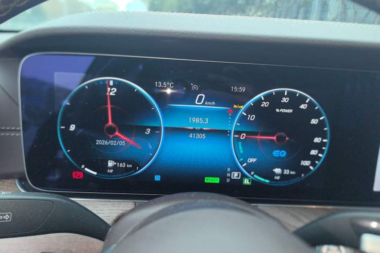 Used Mercedes-Benz E-Class New Energy 2023 E 350 e L Plug-in Hybrid Sedan Instrument Cluster