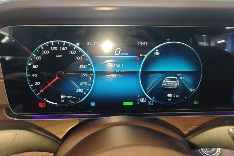 Used Mercedes-Benz E-Class New Energy 2023 E 350 e L Plug-in Hybrid Sedan Instrument Cluster