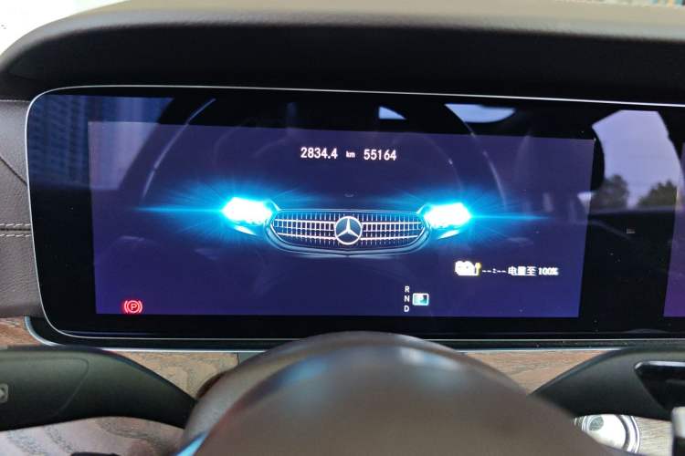 Used Mercedes-Benz E-Class New Energy 2023 E 350 e L Plug-in Hybrid Sedan Instrument Cluster