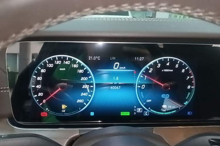 Used Mercedes-Benz E-Class New Energy 2023 E 350 e L Plug-in Hybrid Sedan Instrument Cluster