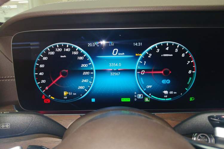 Used Mercedes-Benz E-Class New Energy 2023 E 350 e L Plug-in Hybrid Sedan Instrument Cluster