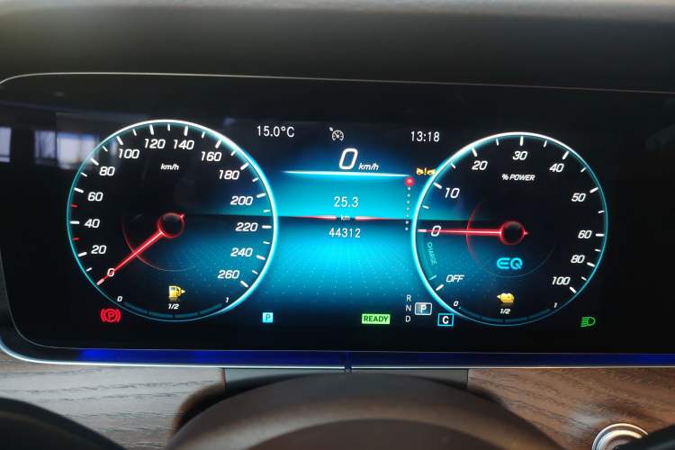 Used Mercedes-Benz E-Class New Energy 2023 E 350 e L Plug-in Hybrid Sedan Instrument Cluster