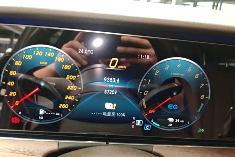 Used Mercedes-Benz E-Class New Energy 2023 E 350 e L Plug-in Hybrid Sedan Instrument Cluster