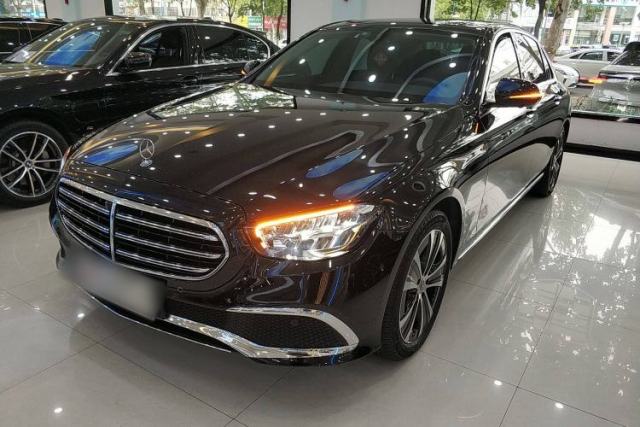 Ojetý Mercedes-Benz E-Class New Energy 2023 E 350 e L Plug-in Hybrid Sedan