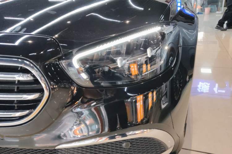Used Mercedes-Benz E-Class New Energy 2023 E 350 e L Plug-in Hybrid Sedan Left Front Headlight