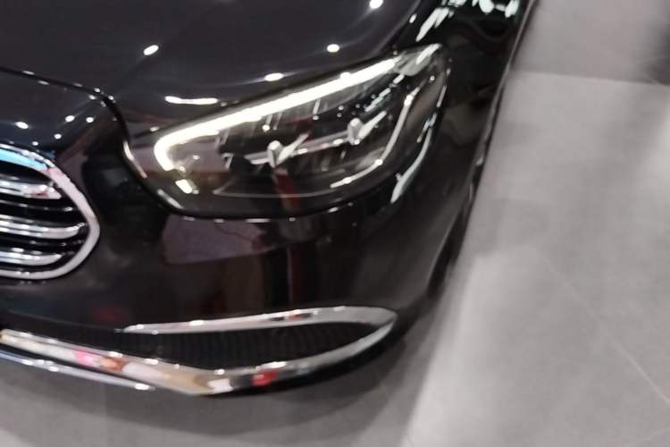 Used Mercedes-Benz E-Class New Energy 2023 E 350 e L Plug-in Hybrid Sedan Left Front Headlight
