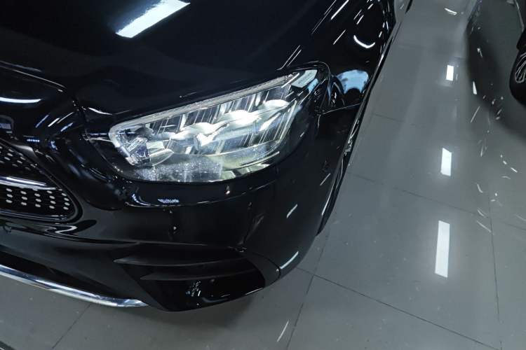 Used Mercedes-Benz E-Class New Energy 2023 E 350 e L Plug-in Hybrid Sedan Left Front Headlight