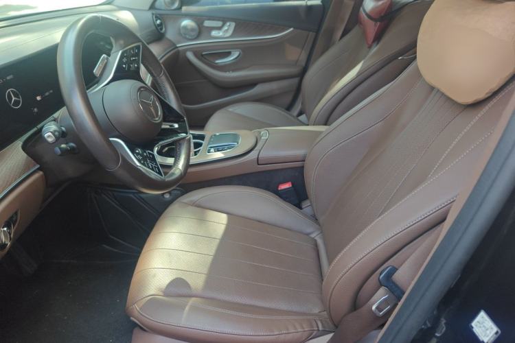 Used Mercedes-Benz E-Class New Energy 2023 E 350 e L Plug-in Hybrid Sedan Left Front Seat