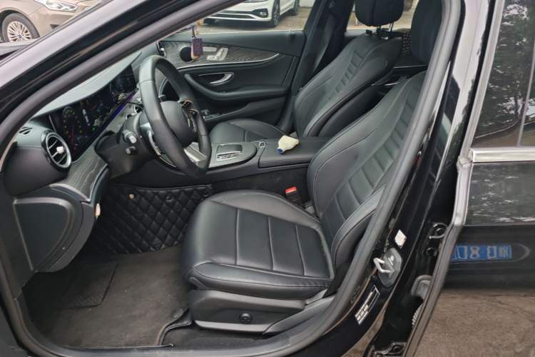 Used Mercedes-Benz E-Class New Energy 2023 E 350 e L Plug-in Hybrid Sports Sedan Left Front Seat