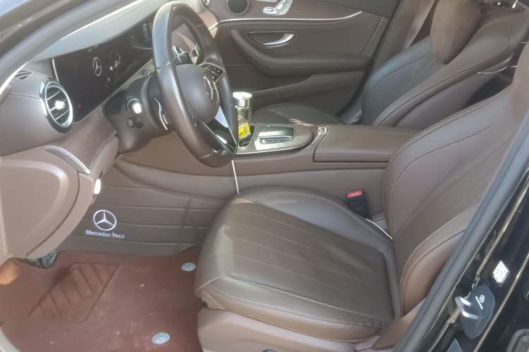 Used Mercedes-Benz E-Class New Energy 2023 E 350 e L Plug-in Hybrid Sedan Left Front Seat
