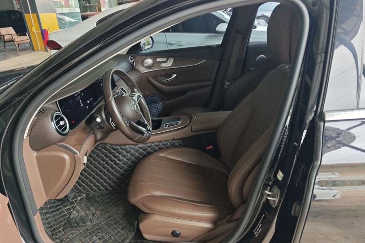 Used Mercedes-Benz E-Class New Energy 2023 E 350 e L Plug-in Hybrid Sedan Left Front Seat