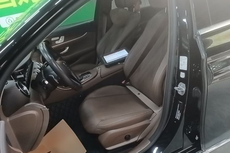 Used Mercedes-Benz E-Class New Energy 2023 E 350 e L Plug-in Hybrid Sedan Left Front Seat