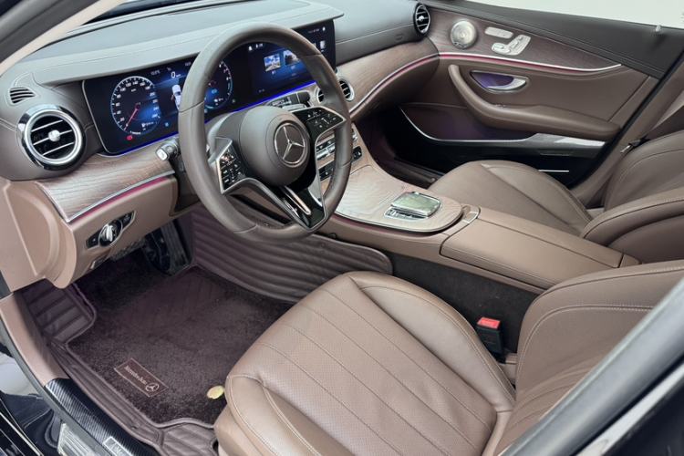 Used Mercedes-Benz E-Class New Energy 2023 E 350 e L Plug-in Hybrid Sedan Left Front Seat