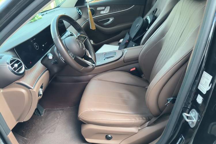 Used Mercedes-Benz E-Class New Energy 2023 E 350 e L Plug-in Hybrid Sedan Left Front Seat