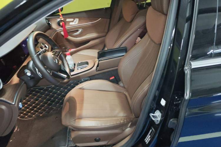 Used Mercedes-Benz E-Class New Energy 2023 E 350 e L Plug-in Hybrid Sedan Left Front Seat