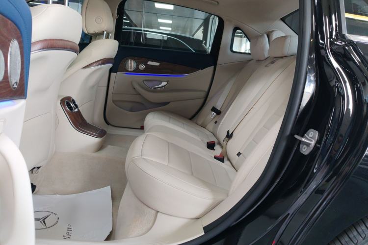 Used Mercedes-Benz E-Class New Energy 2023 E 350 e L Plug-in Hybrid Sports Sedan Left Rear Seat