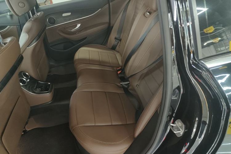 Used Mercedes-Benz E-Class New Energy 2023 E 350 e L Plug-in Hybrid Sports Sedan Left Rear Seat