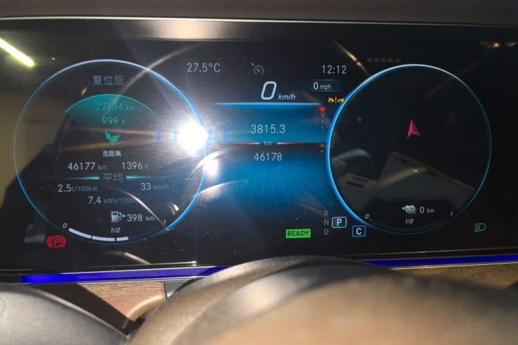 Used Mercedes-Benz E-Class New Energy 2023 E 350 e L Plug-in Hybrid Sedan Odometer Close Up